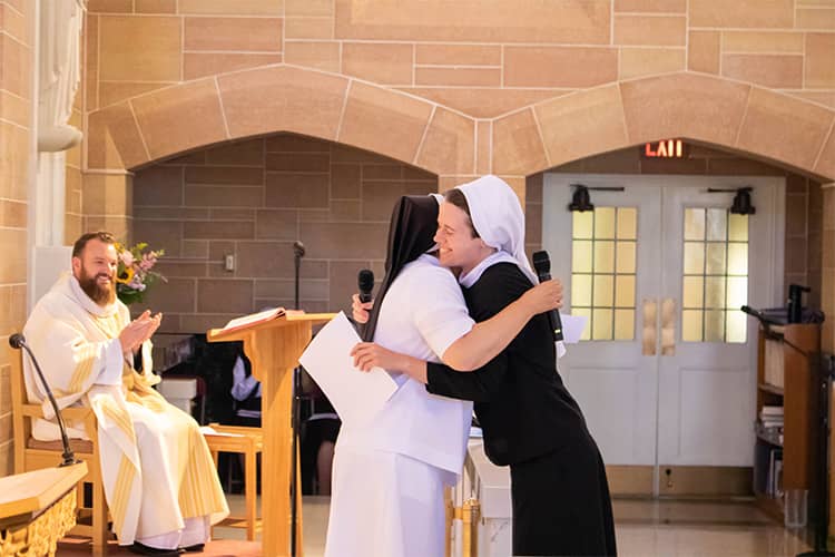 Sr. Allison Lee Professes First Vows