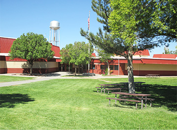 Outside view of Ganado Primary campus