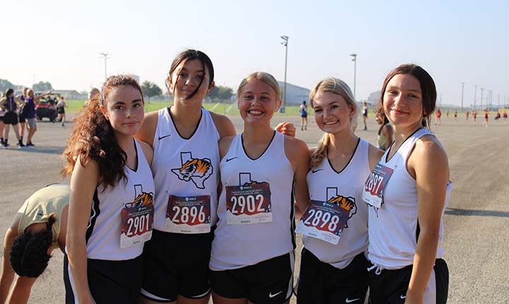 slide_HSAthletics_041