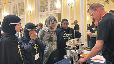 Students at the MDOT Bridge competition
