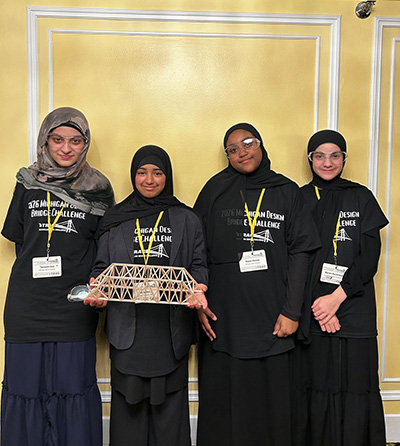 Students at the MDOT Bridge competition